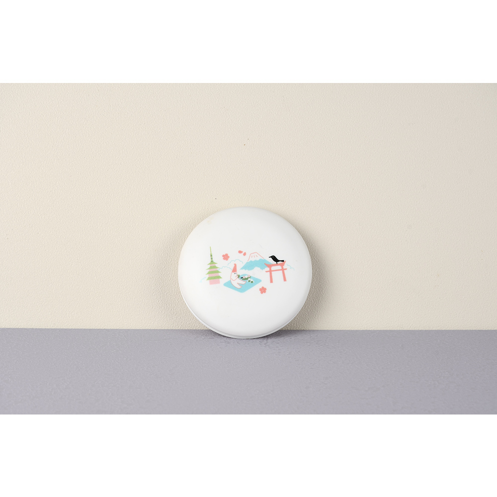 【插畫家聯名】摺疊隨身鏡 (櫻花下的精靈桑)