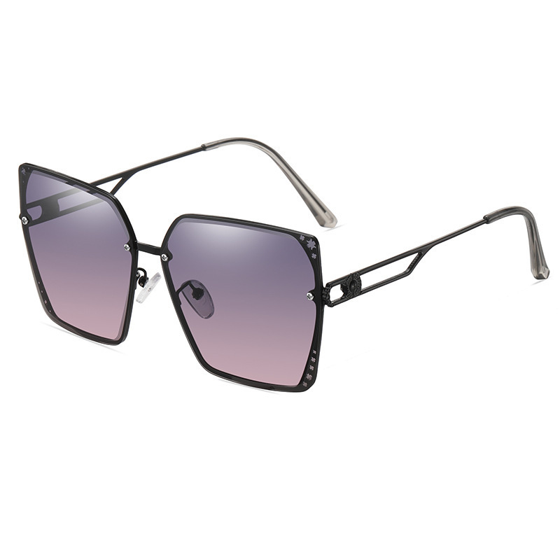 New high-end anti-UV strong light polarized sunglasses (nude lens, black frame + gray upper and lower pink lenses)