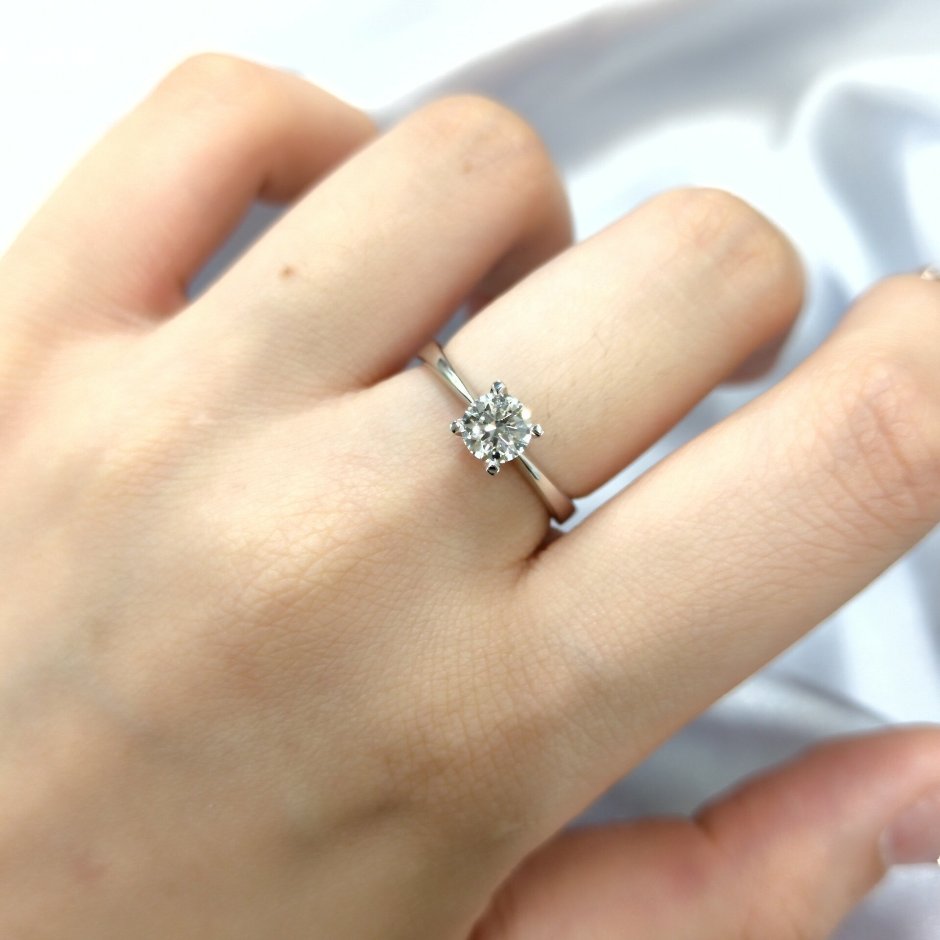 18K White Gold 0.53ct Diamond Ring