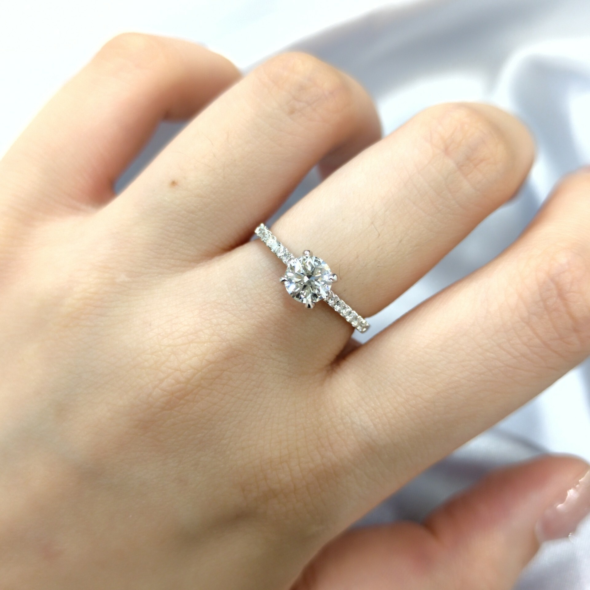 18K White Gold 0.78ct Diamond Ring