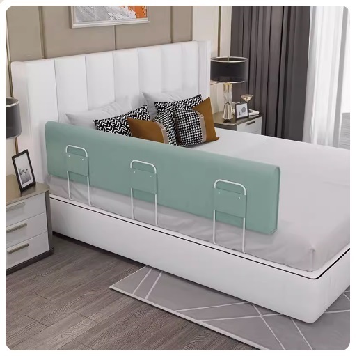 New baby anti-fall protective rail bed rail soft-packed anti-collision pad (180cmx35cm high + 3 brackets) Bean green