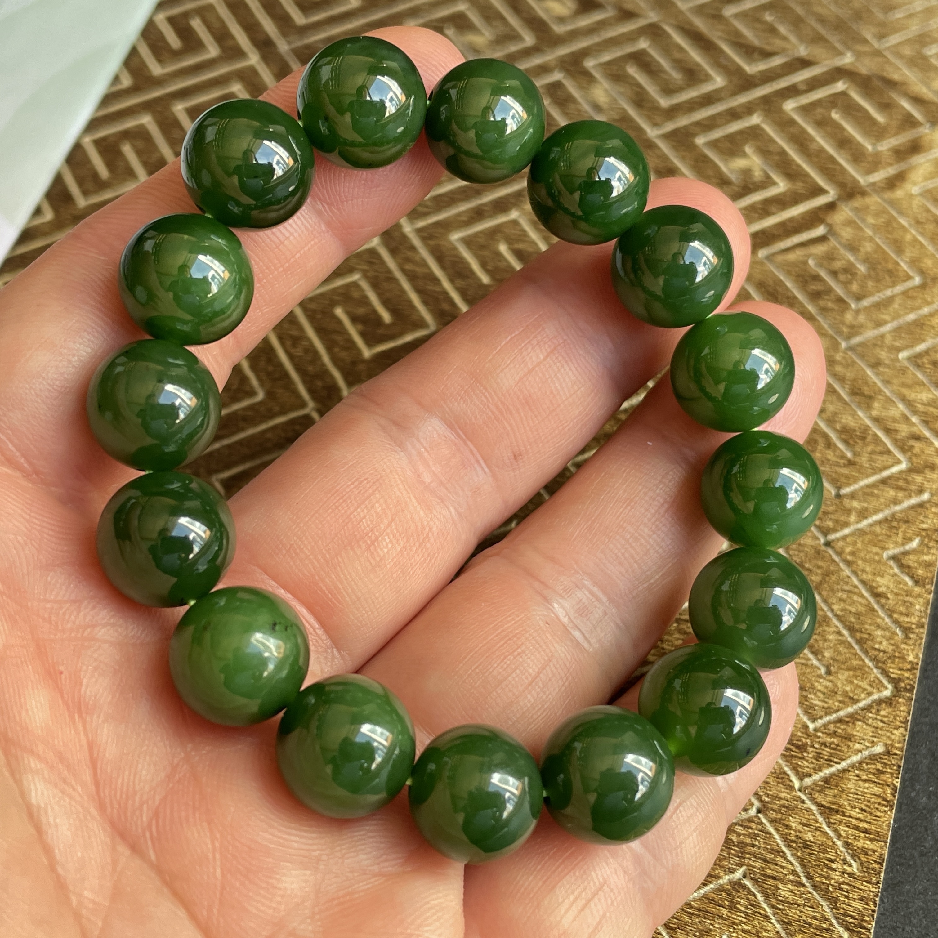 J2360 和田玉碧玉手串 (12mm直徑)