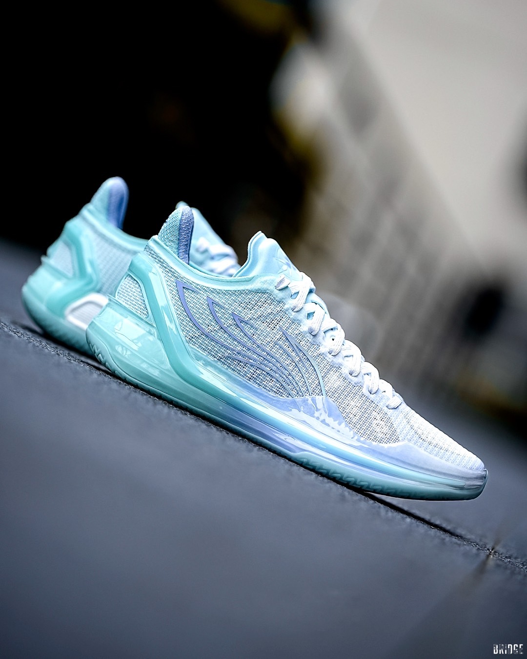 青蓮配色🔥 ” 利刃 極輕量設計 科技鞋底 “