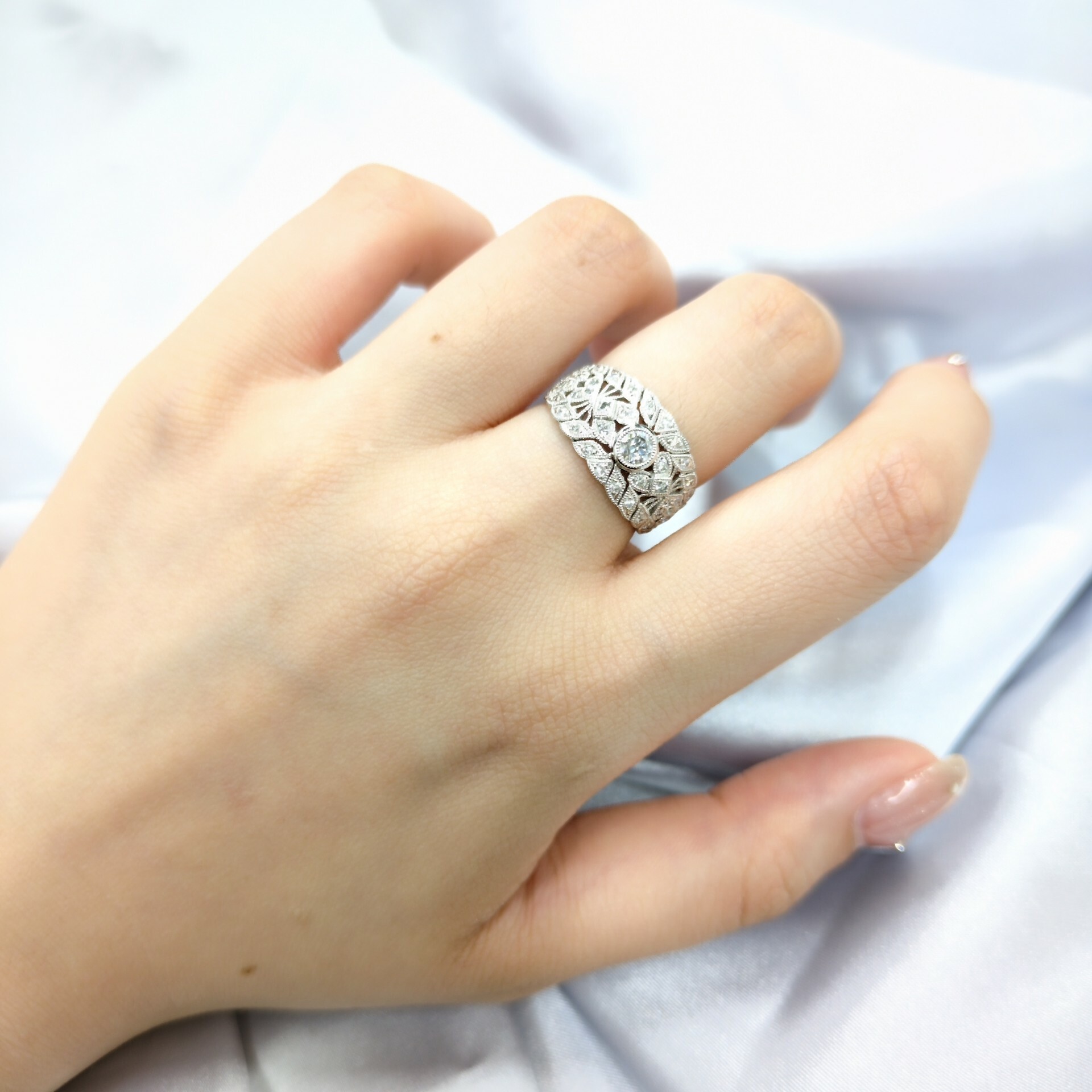 18K White Gold 0.46ct Diamond Ring