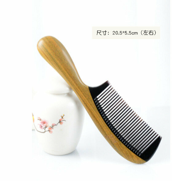 Hotly recommended green sandalwood horn comb [fine teeth]