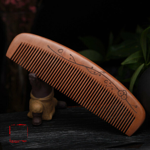 Hotly recommended old peach solid wood carved flower comb [fine teeth]