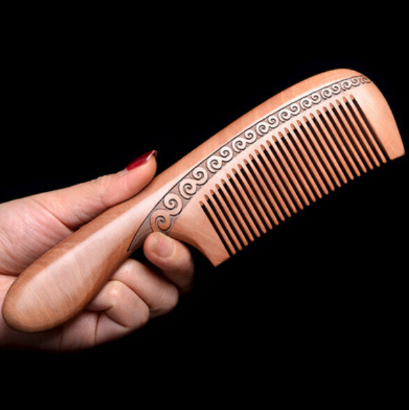 Popular old peach wood carved wood comb