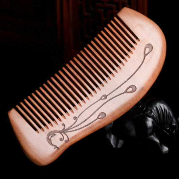 Popular old peach wood carved wood comb