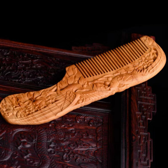 Popular peach wood carved wood comb