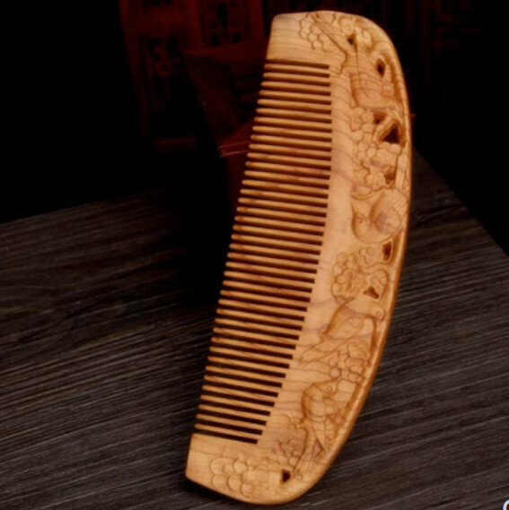 Popular peach wood carved comb