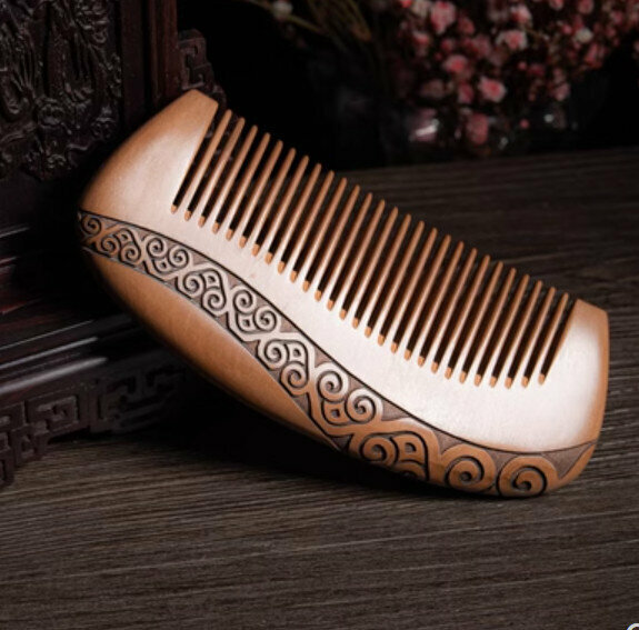 Popular old peach wood carved comb