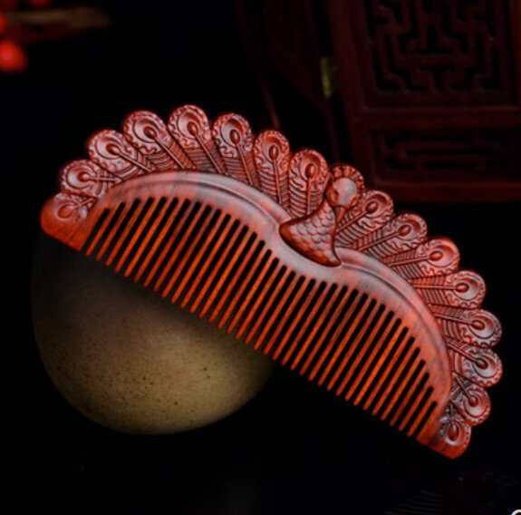 Popular rosewood carved comb