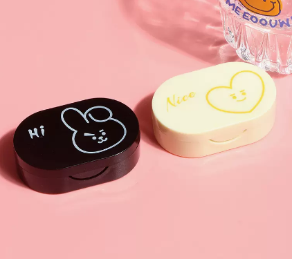 Hot selling contact lens care storage box contact lens case (specifications: cartoon [black bunny + yellow heart])