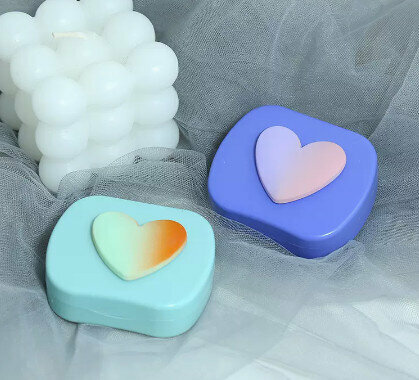 Hot selling compact and portable color contact lens three-dimensional love contact lens case for myopia (specification: as370 green + as370 purple)