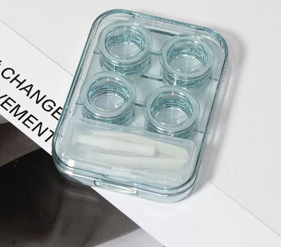 Hot selling no-twist cap contact lens box with multiple pairs of contact lenses (specification: as635 green)