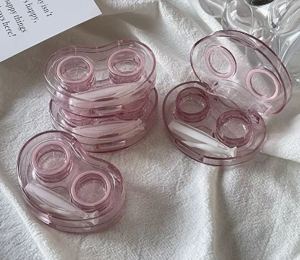 Popular transparent contact lenses for myopia and contact lenses, no need to twist the lid (Specifications: Love skylight style [pink 1 piece])