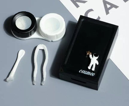 Popular transparent contact lens case, myopia glasses and contact lens case (Specification: Astronaut [Black])