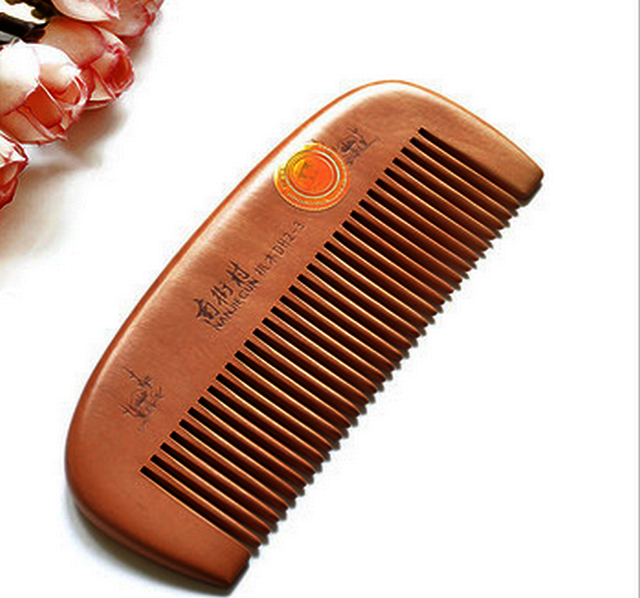 Popular peach wood comb wooden comb with small dense teeth 11.5 cm (simple package)