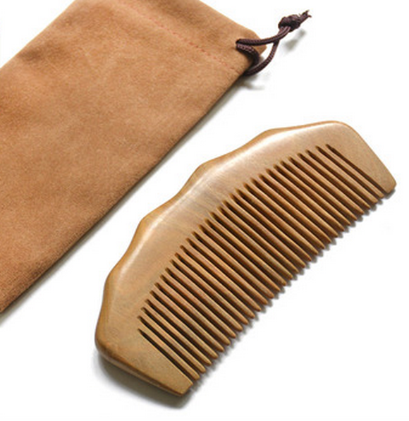 Popular green sandalwood comb wooden comb (in cloth bag) about 12.5 cm