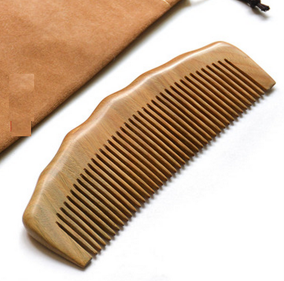 Popular sandalwood comb large dragon back (packed with dense tooth cloth) about 15.7 cm