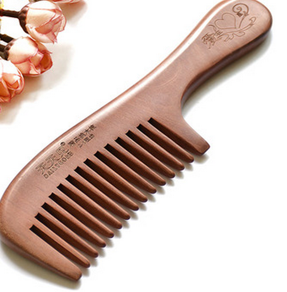 Popular mahogany comb with wide teeth (18 cm simple size)