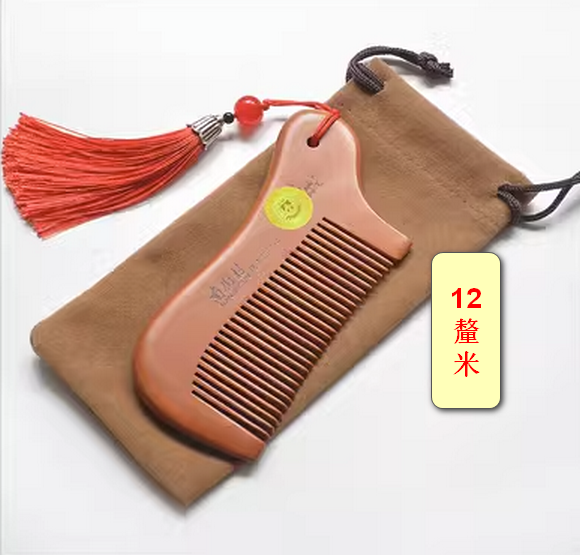 Popular small peach wood comb (Chinese red (packed in cloth bag) total length 12 cm)