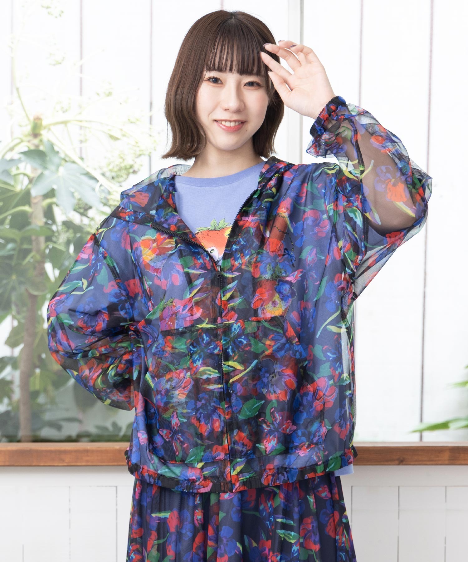 預購 - Scolar 圖案透透outer