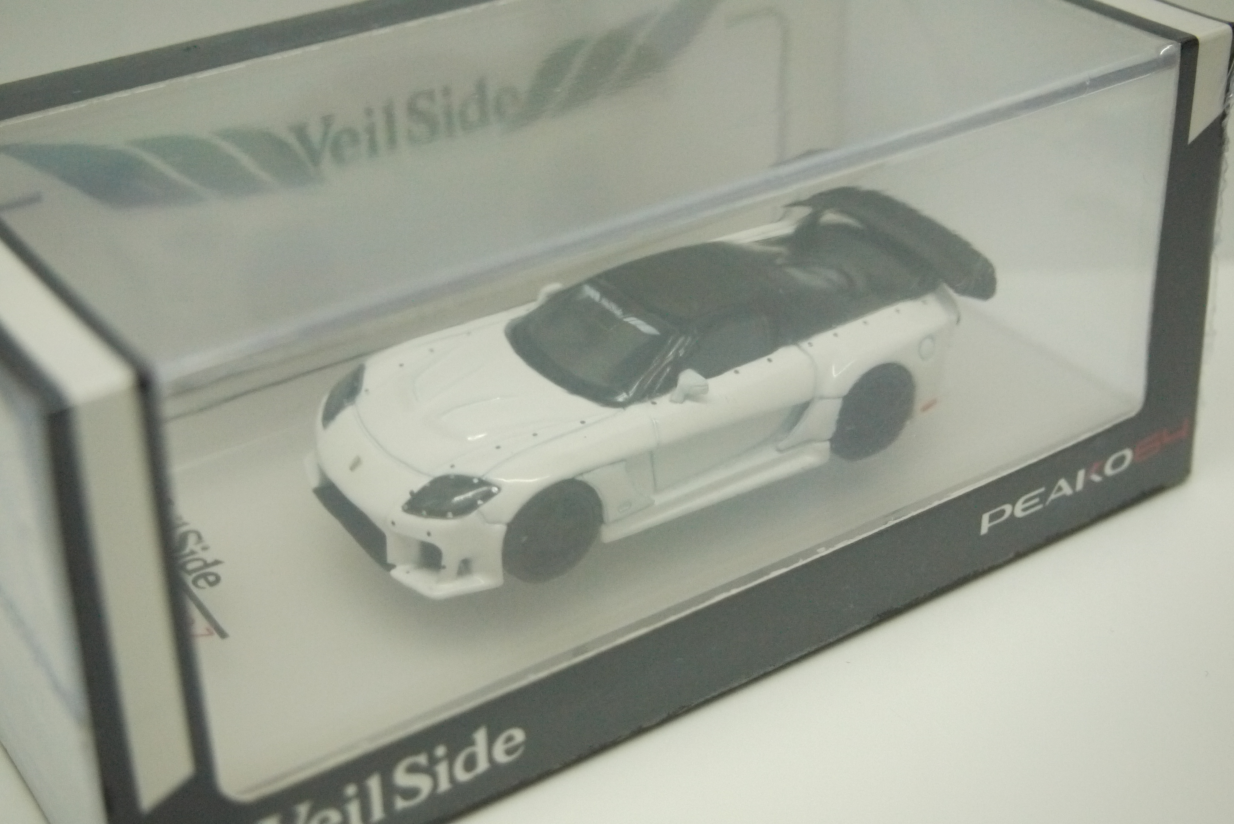 Peako Mazda RX-7 FD3s Veilside White