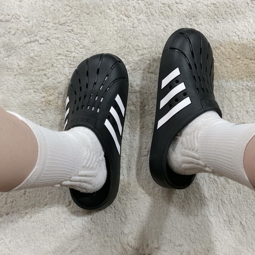 ADIDAS ADILETTE CLOGS 懶人鞋 洞洞拖鞋 防水 經典 黑色 男女鞋 GZ5886 / 預購