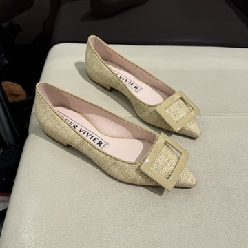 Roger Vivier RV gommettine ballerinas flats raffia beige