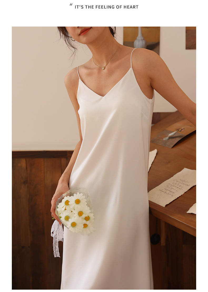 LYS - 吊帶薄款帶胸墊長款打底連衣裙