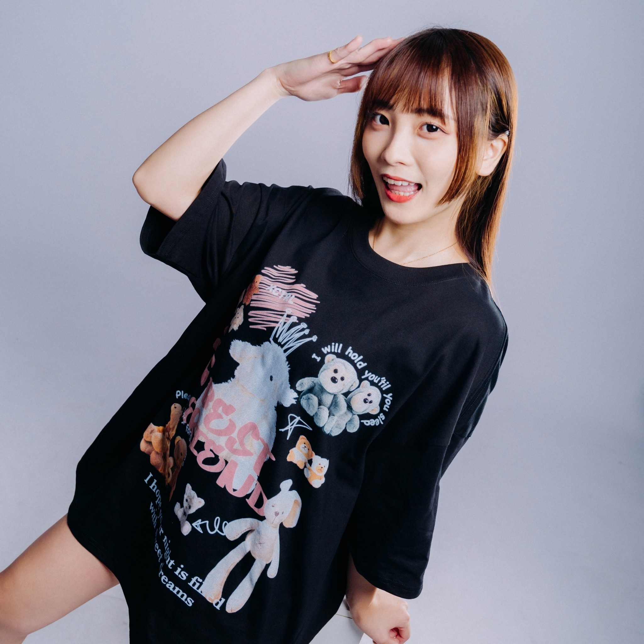 XCTRL 抱抱玩偶短T-黑