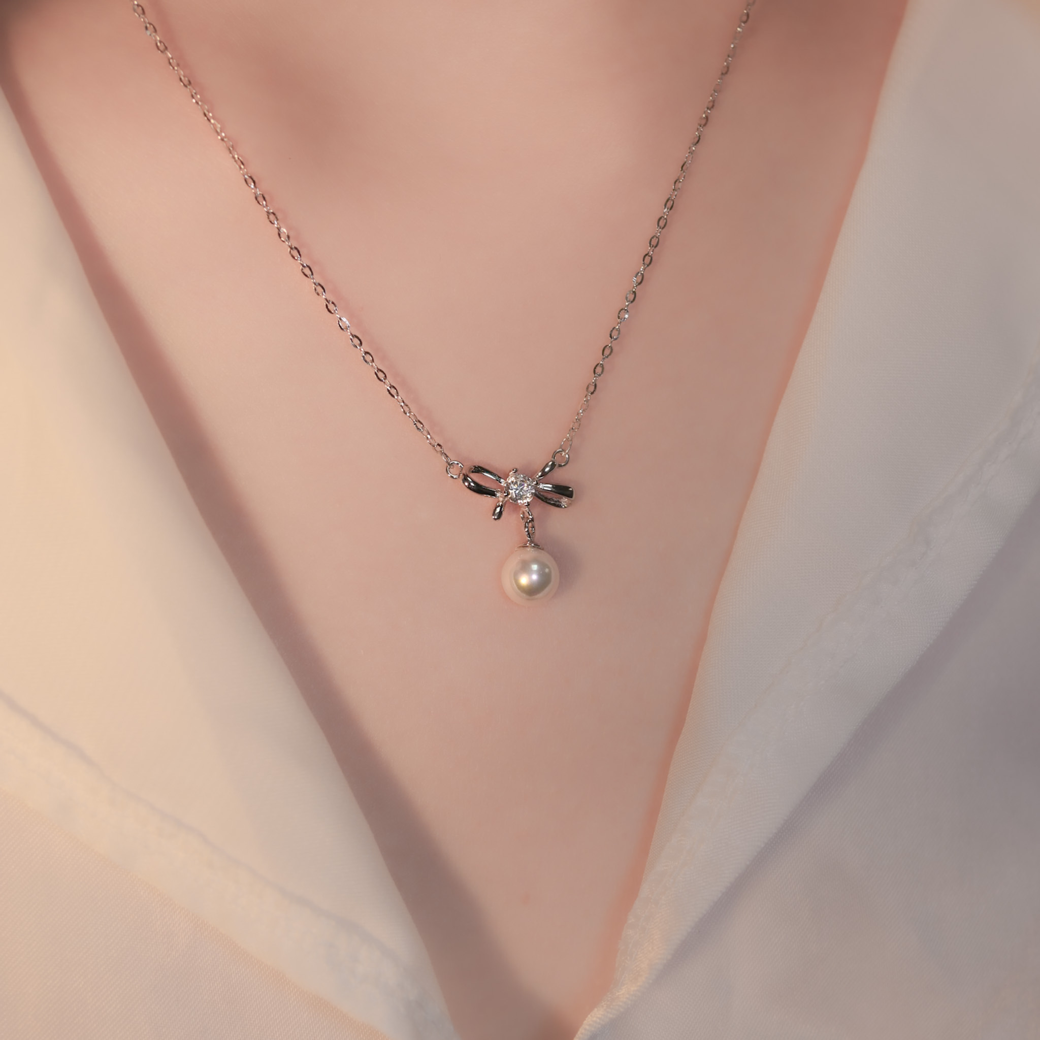 | 925 Silver・ White Gold・Pearl  | Wish Bow Necklace | NE1152 |