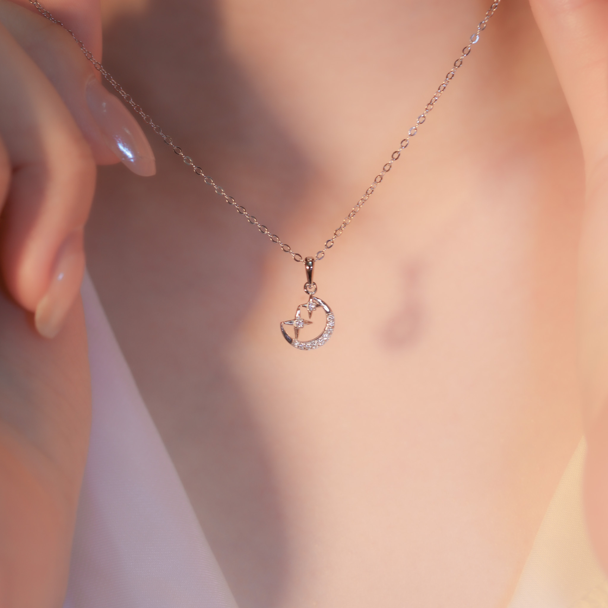 | 925 Silver・White Gold | Stars On The Moon Necklace | NE1162 |