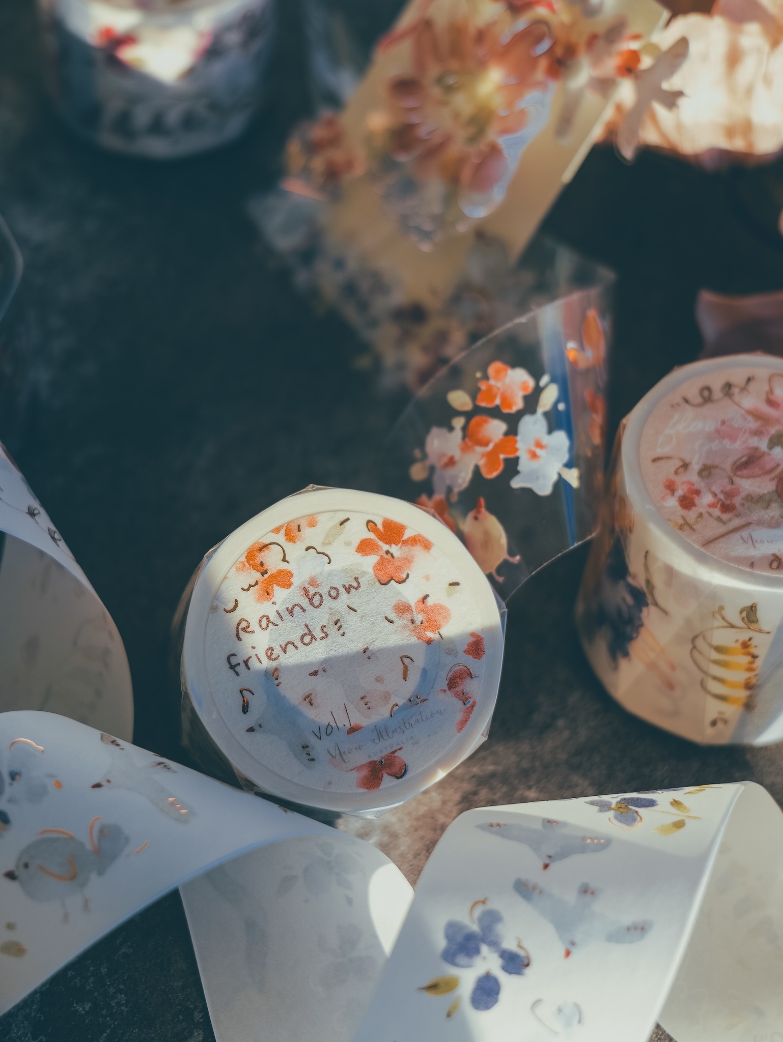 Meow Illustration．彩虹好朋友vol.1 4cm亮面銀河光PET/玫瑰金和紙膠帶 <整捲/分裝>