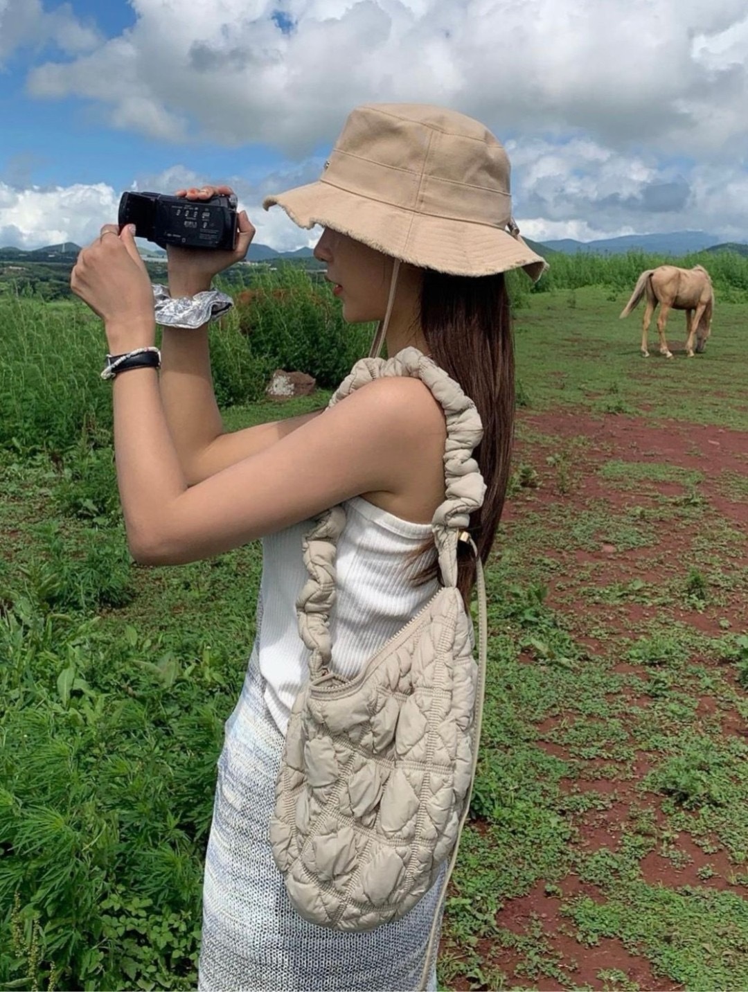 韓國連線🇰🇷 Carlyn Cozy Bag L 雲朵包 側背包 側肩包 大包 3色/預購