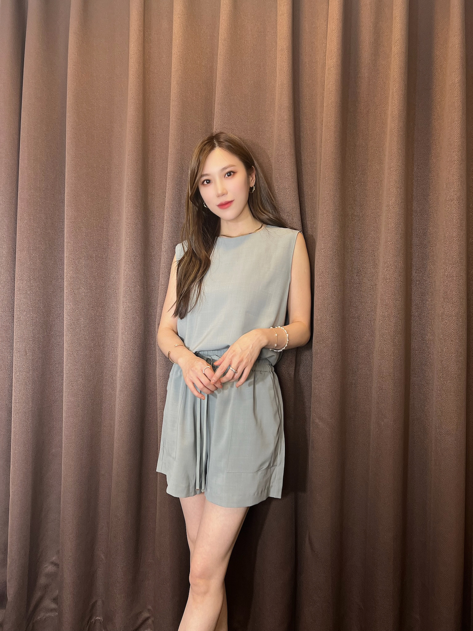 (冰膚感!)素面涼感背心+抽繩褲SET