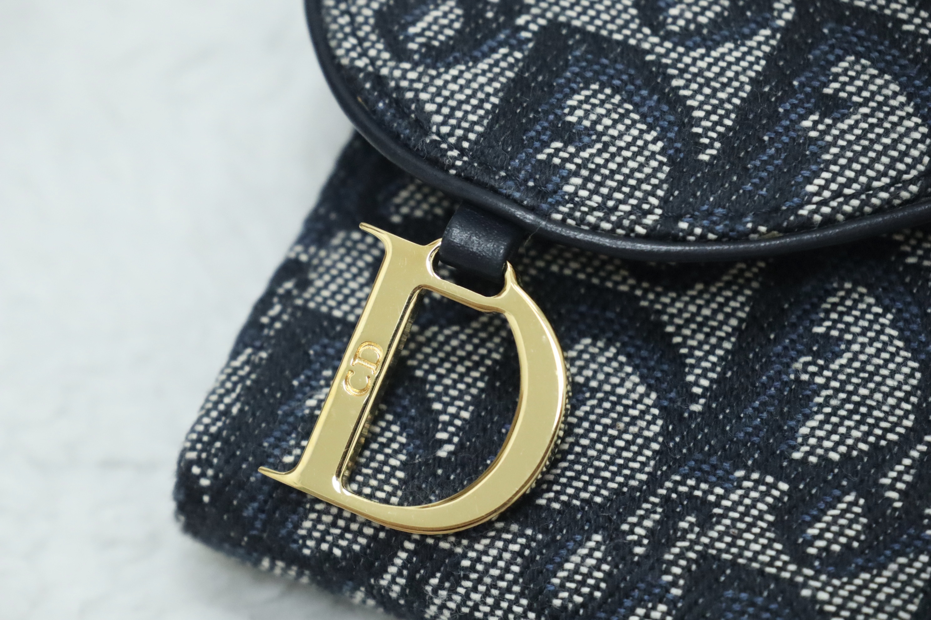 Dior 長wallet💙（有卡）