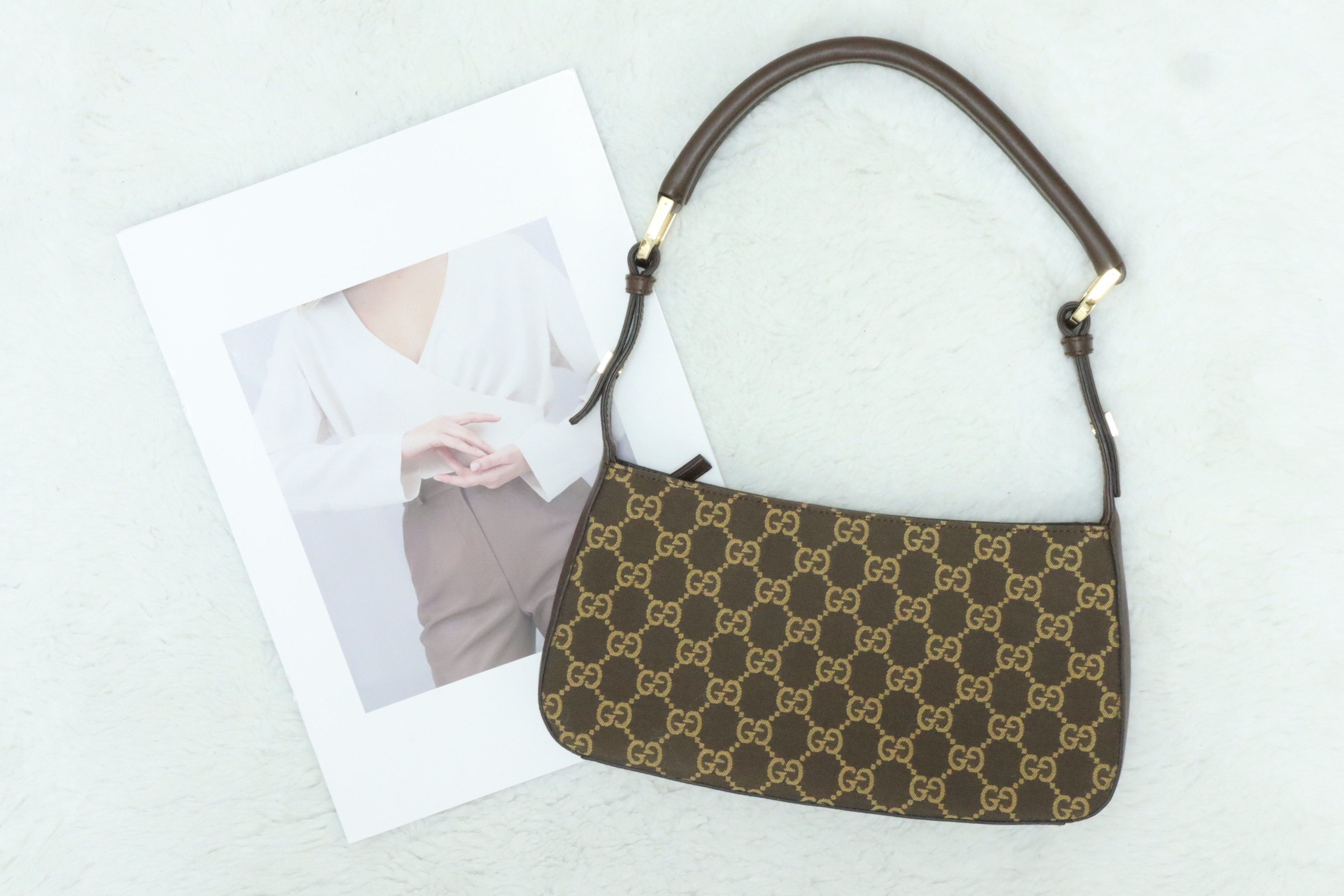 Gucci老花咖啡色shoulder bag🤎