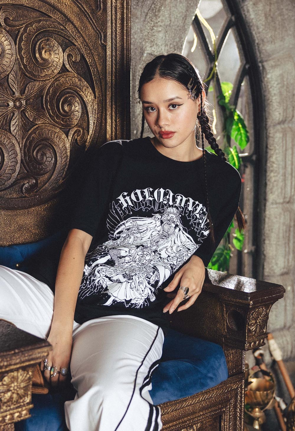 「官方代購」Hololive X OMOCAT holoAdvent T-Shirt 👁‍🗨🗿🎼🐾