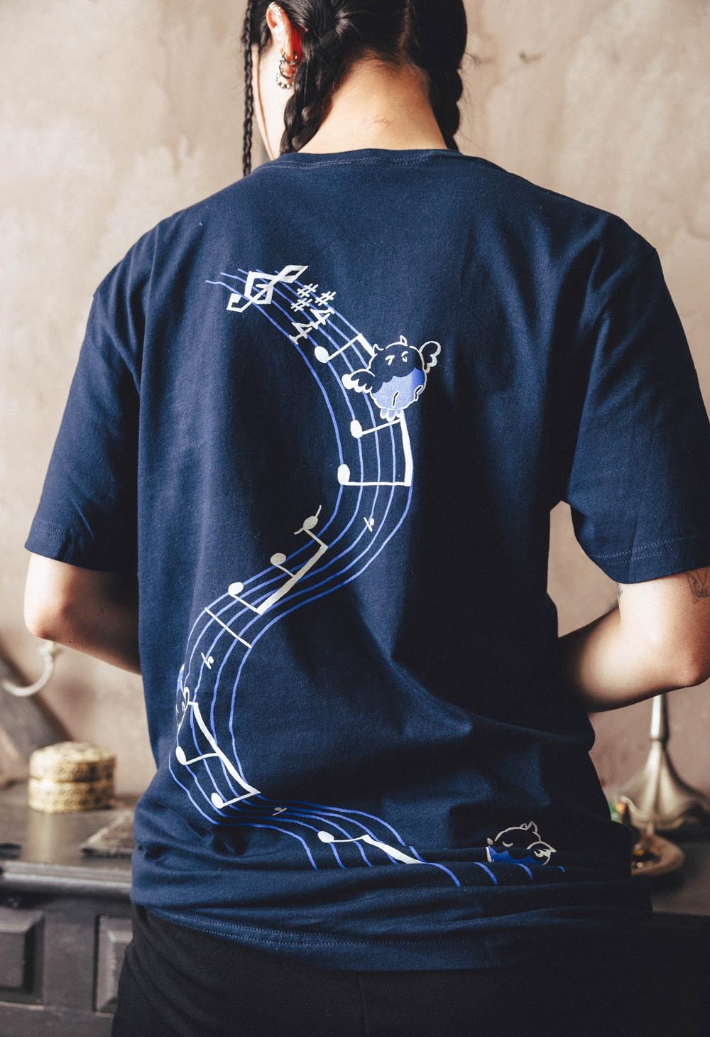 「官方代購」Hololive X OMOCAT JAILBIRD Pocket T-Shirt🎼