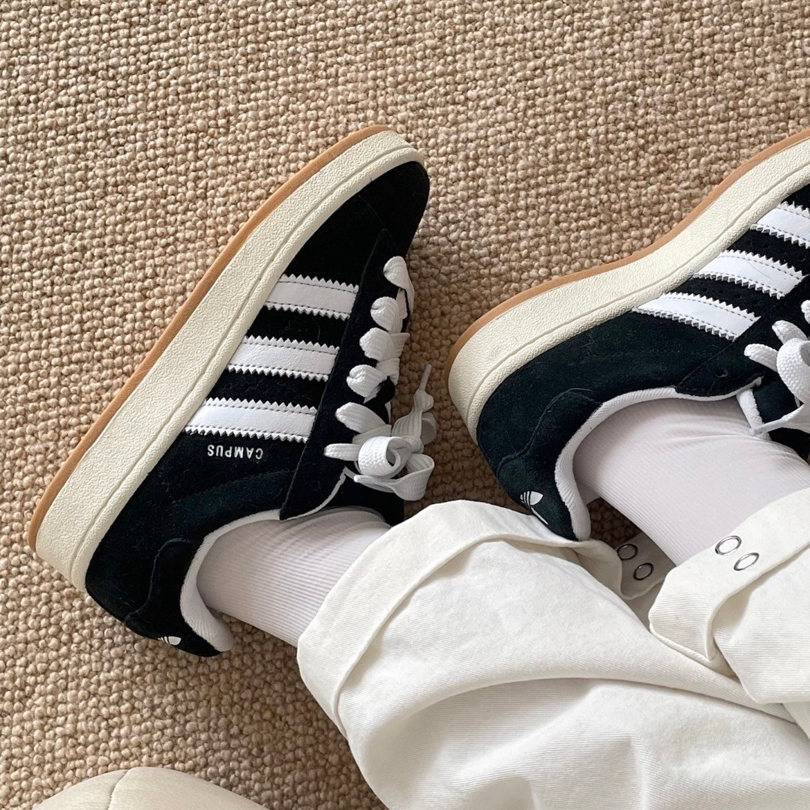 Adidas Campus 00s 黑白 焦糖底 麂皮 三葉草 麵包鞋 復古 經典 休閒鞋 滑板鞋