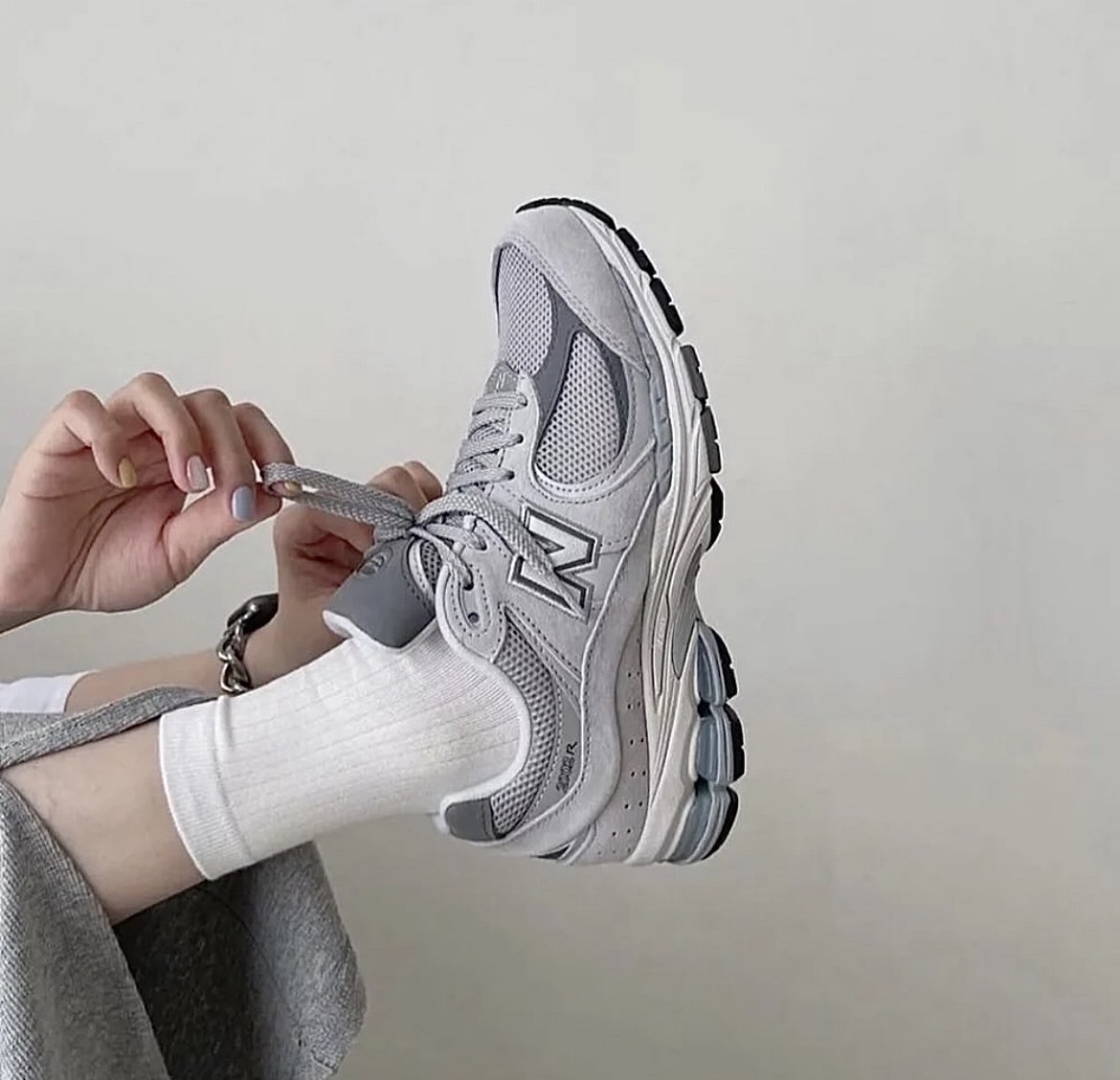 <官網限定> New Balance 2002R 霧灰 (ML2002R0)