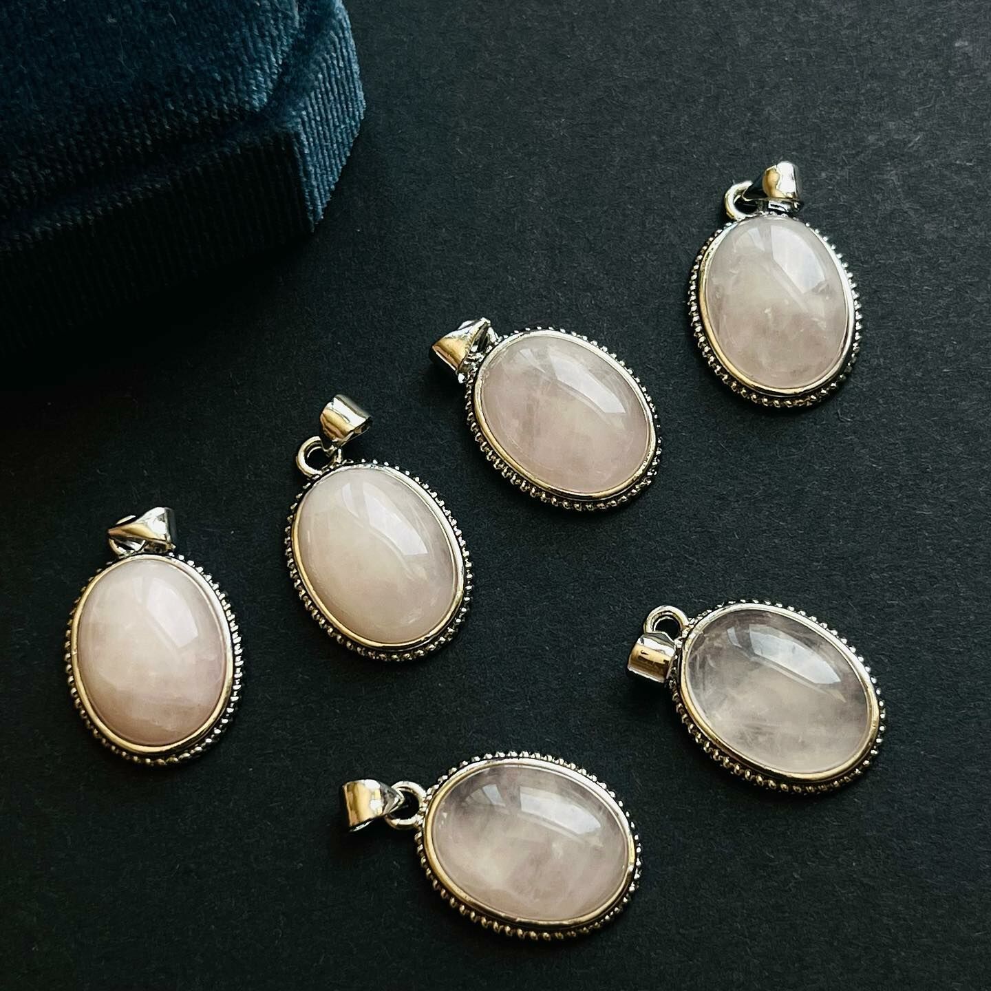 [原石] 粉晶 項鍊吊墜