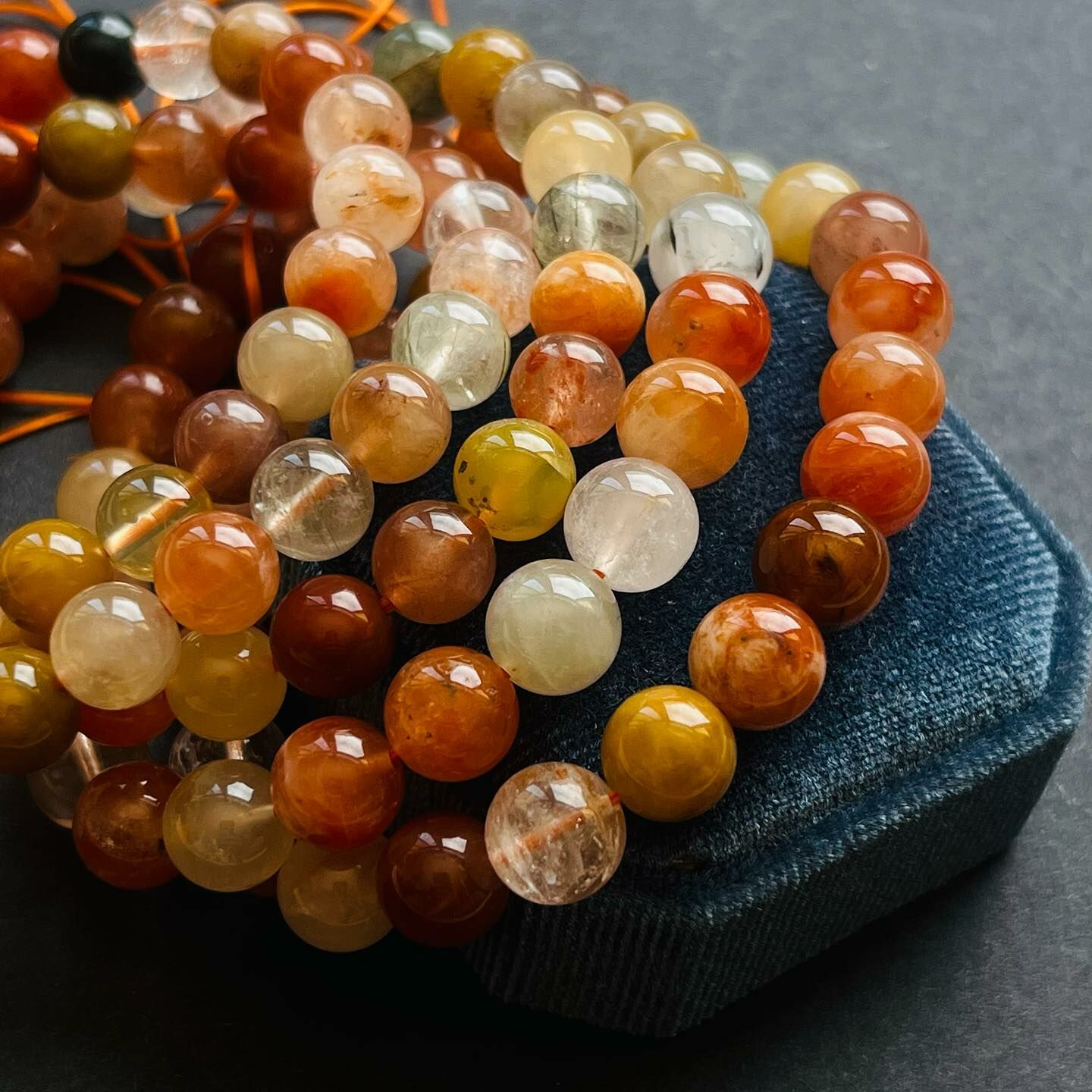 [原石] 彩兔毛 水晶水串