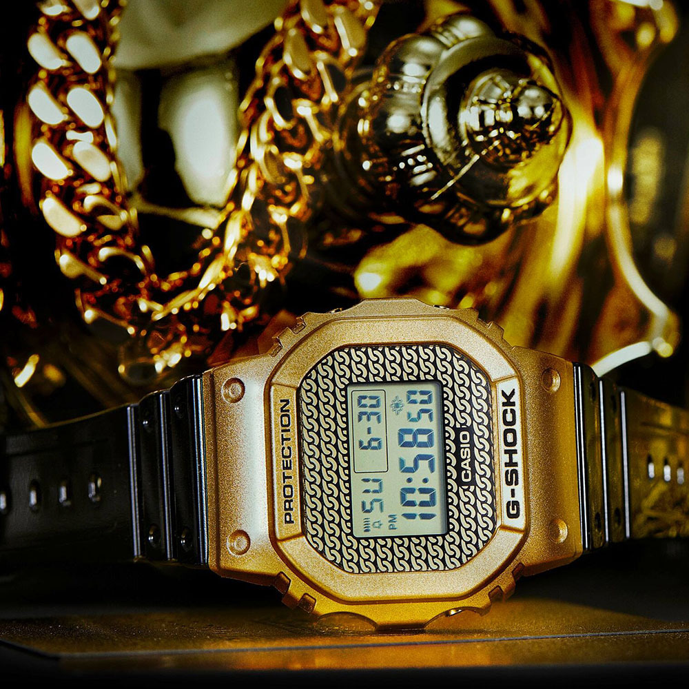 【CASIO 卡西歐】 G-SHOCK DWE-5600HG-1 嘻哈金屬 黑金大哥 耐衝擊 石英 腕錶 手錶