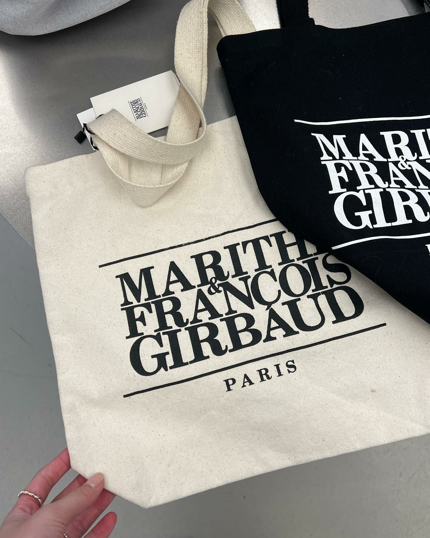 Preorder🔥 CLASSIC LOGO ECO BAG