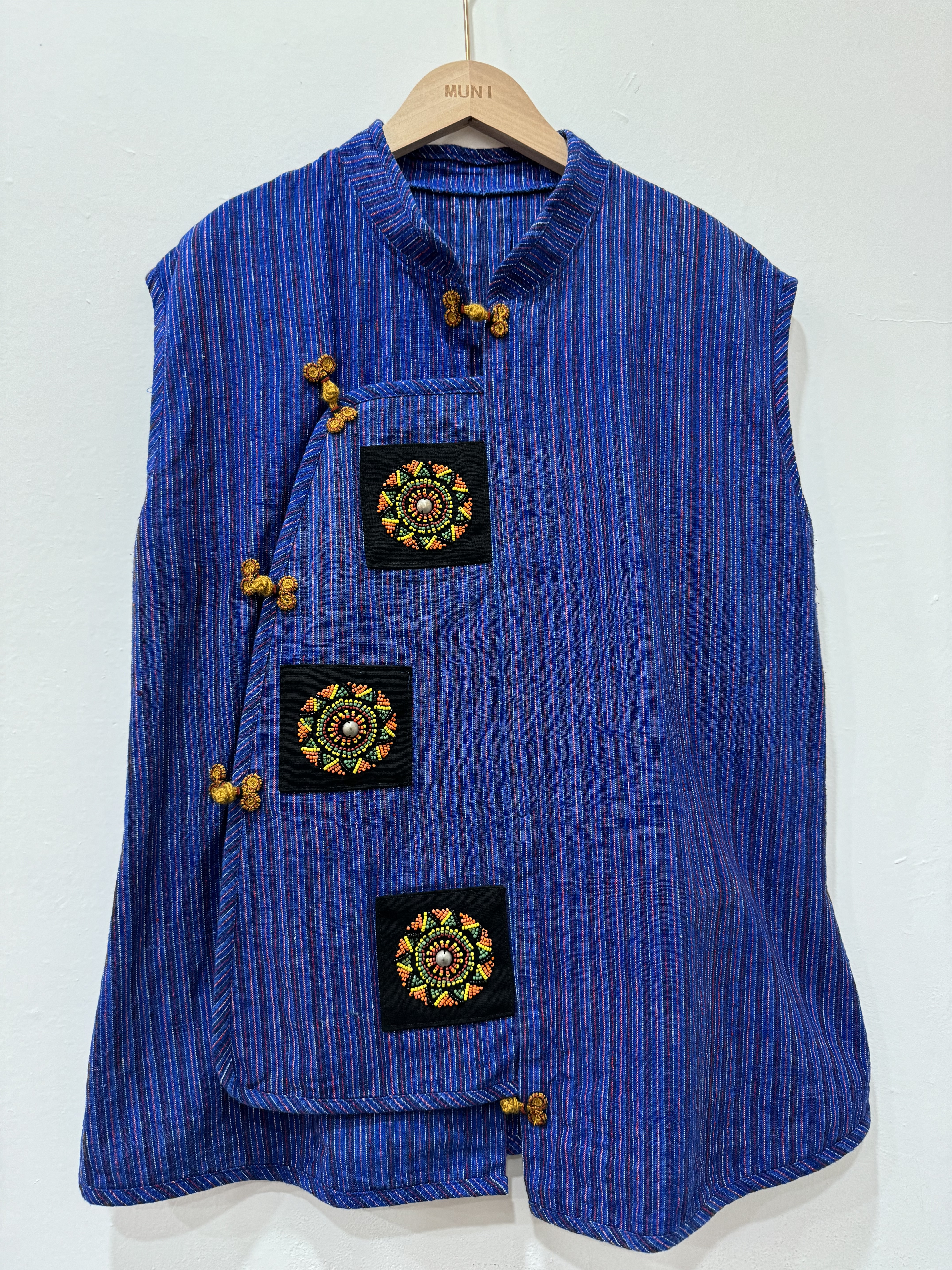 No.8藍色老布珠繡背心.胸圍114長度76