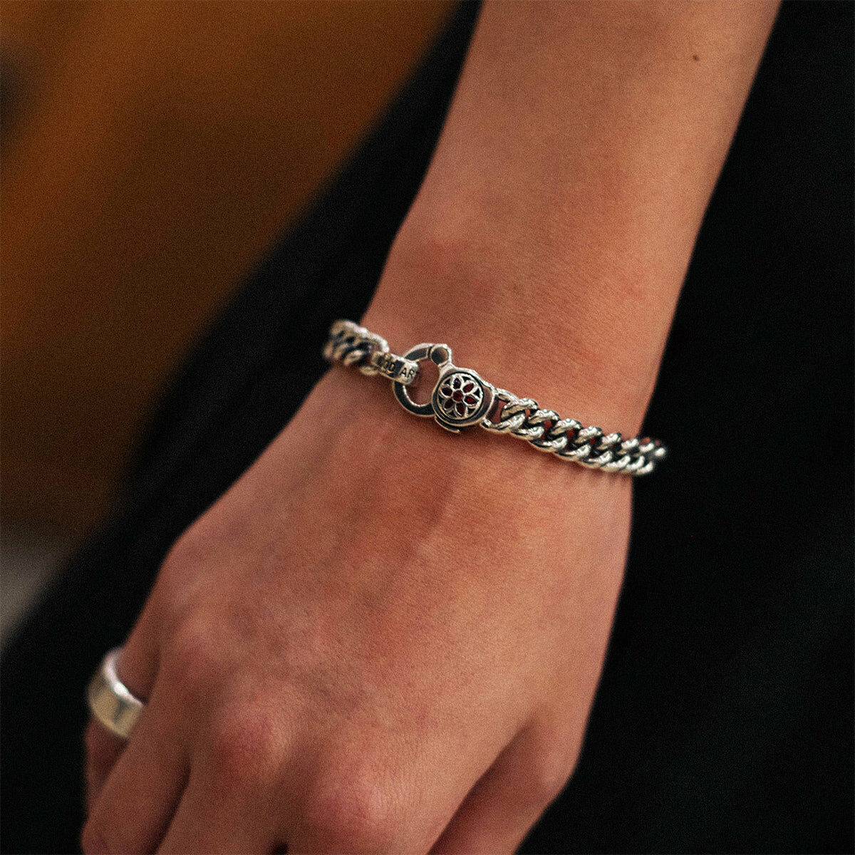 CURB CHAIN BRACELET - A