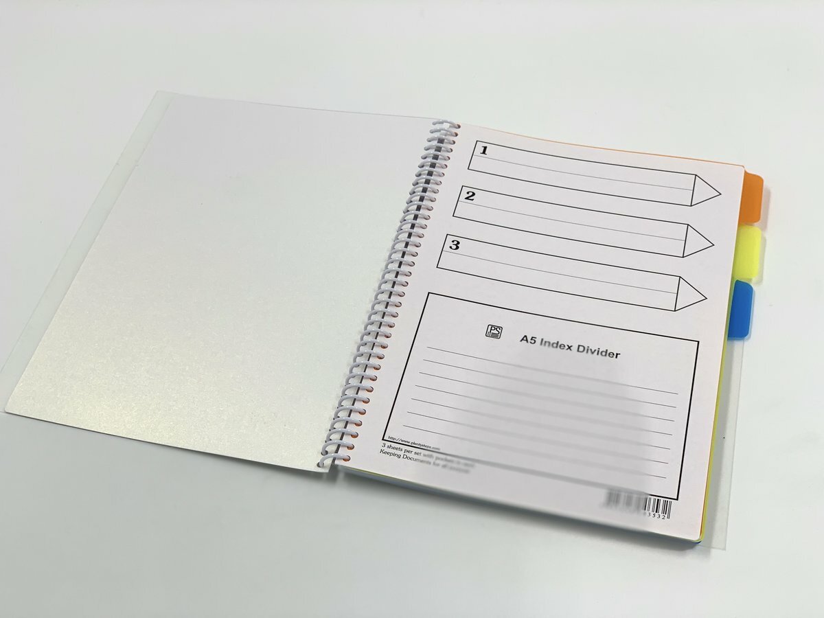 #12158 A5 螺旋圈裝膠面3分頁筆記簿 - 1本※封面顏色隨機發貨※